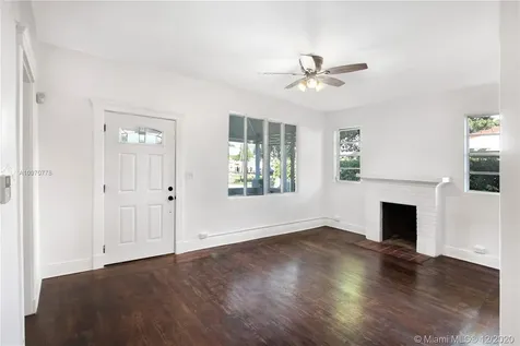 460 NE 126th Street North Miami FL 33161