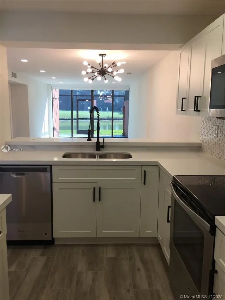 10316 Fairway Road Pembroke Pines FL 33026