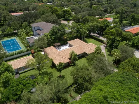 6390 SW 112th Street Pinecrest FL 33156