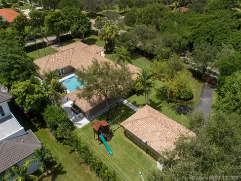 6390 SW 112th Street Pinecrest FL 33156