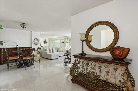 155 Ocean Lane Drive Key Biscayne FL 33149