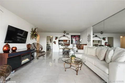 155 Ocean Lane Drive Key Biscayne FL 33149