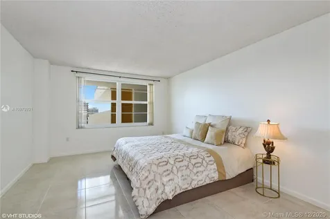 155 Ocean Lane Drive Key Biscayne FL 33149