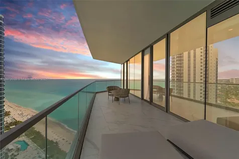 18975 Collins Avenue Sunny Isles Beach FL 33160