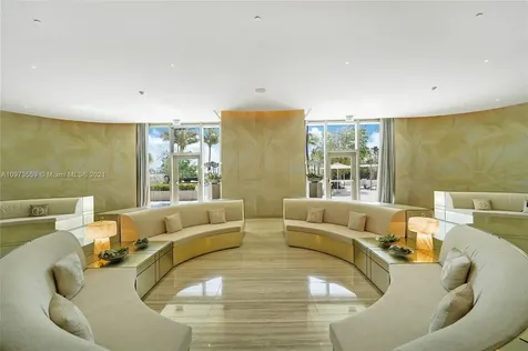 18975 Collins Avenue Sunny Isles Beach FL 33160
