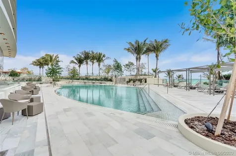 18975 Collins Avenue Sunny Isles Beach FL 33160
