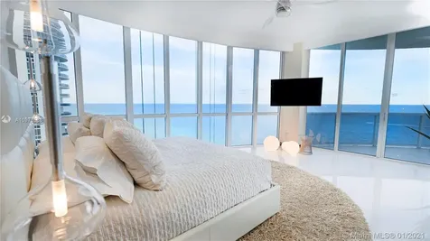15811 Collins Avenue Sunny Isles Beach FL 33160