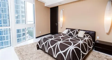 15811 Collins Avenue Sunny Isles Beach FL 33160