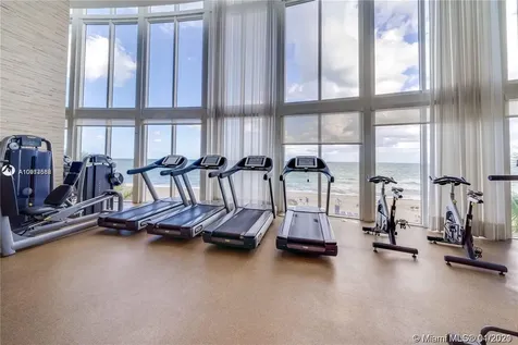 15811 Collins Avenue Sunny Isles Beach FL 33160