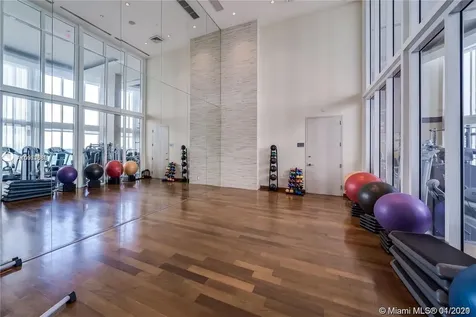 15811 Collins Avenue Sunny Isles Beach FL 33160