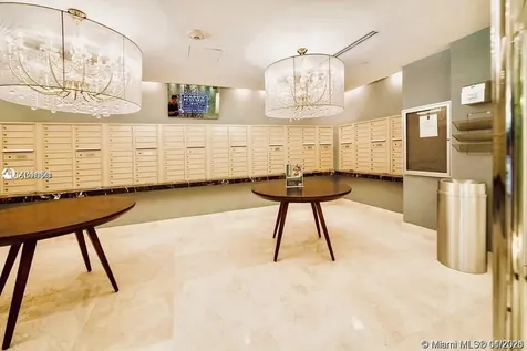 15811 Collins Avenue Sunny Isles Beach FL 33160