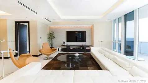 15811 Collins Avenue Sunny Isles Beach FL 33160