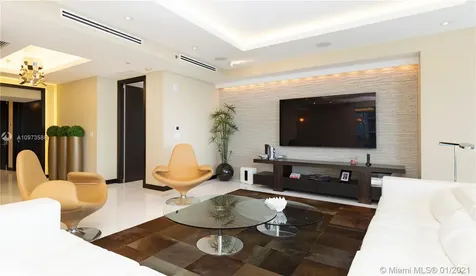 15811 Collins Avenue Sunny Isles Beach FL 33160