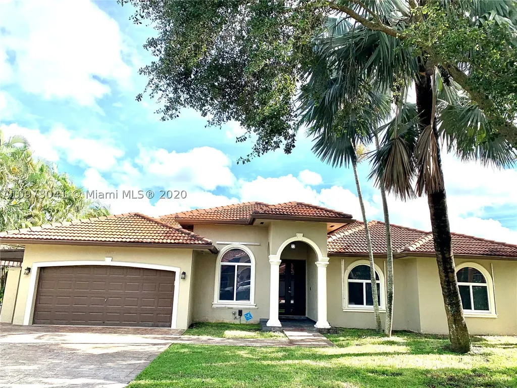 16253 NW 77th Path Miami Lakes FL 33016