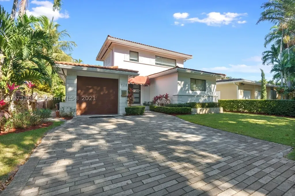 925 Algaringo Avenue Coral Gables FL 33134
