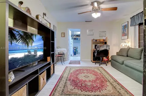 2001 NW 88th Way Pembroke Pines FL 33024