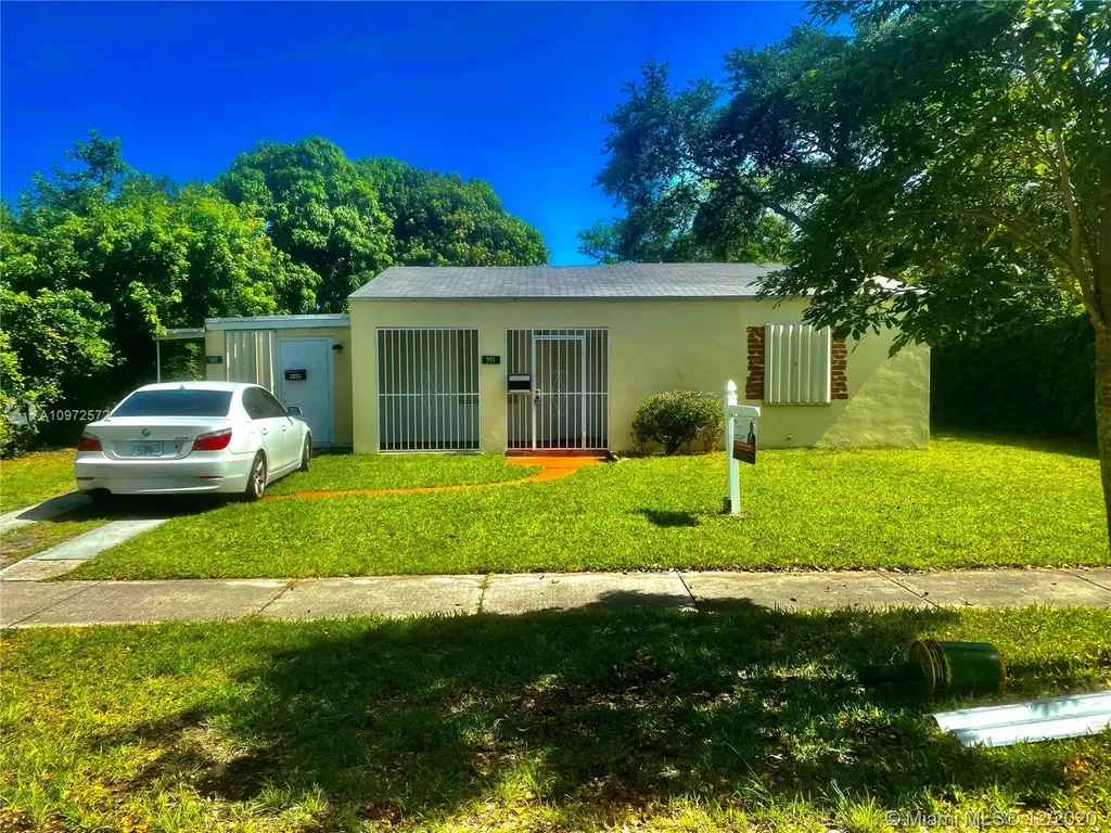 951 NE 141st Street North Miami FL 33161