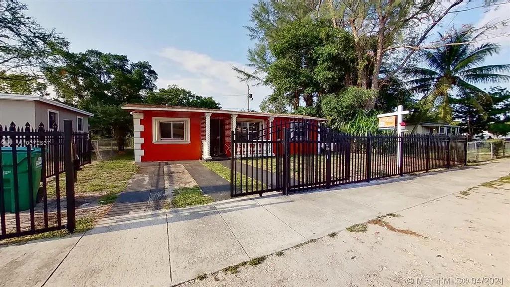 1869 NW 83rd Terrace Miami FL 33147