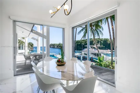 6946 Sunrise Court Coral Gables FL 33133