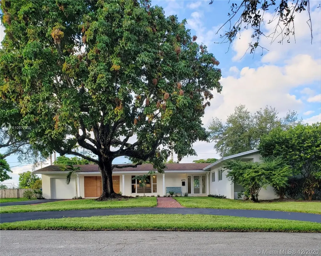 6771 SW 62nd Terrace South Miami FL 33143