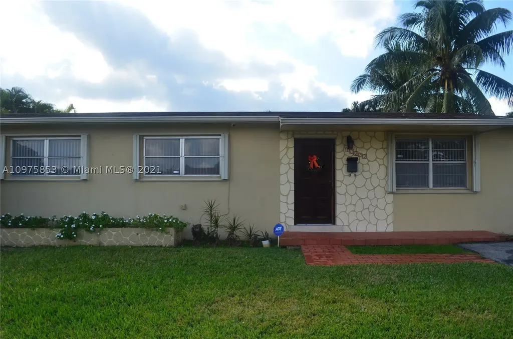 10232 SW 33rd Street Miami FL 33165