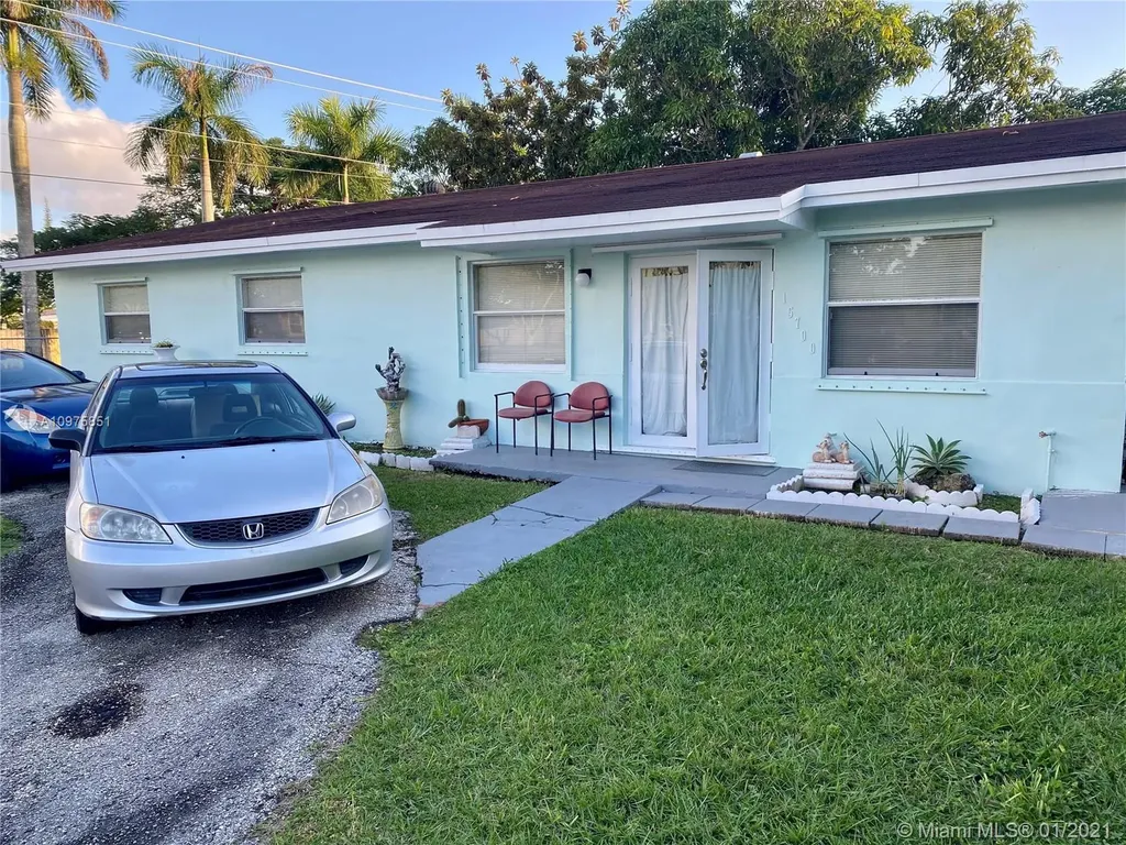 15700 SW 297th Street Homestead FL 33033