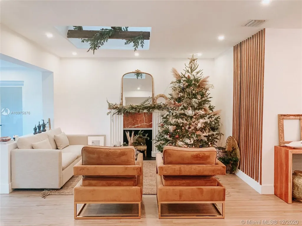 2263 SW 21st Street Miami FL 33145