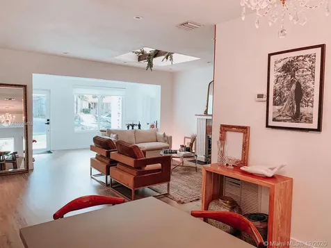2263 SW 21st Street Miami FL 33145
