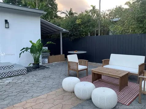 2263 SW 21st Street Miami FL 33145