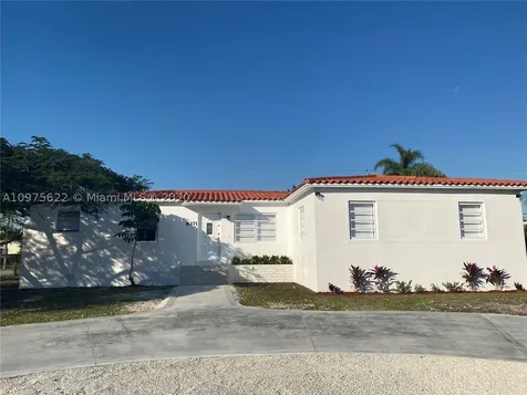 8371 SW 33rd Terrace Miami FL 33155