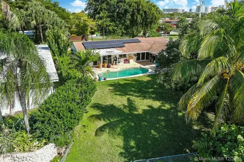 19360 NE 22nd Road North Miami Beach FL 33179