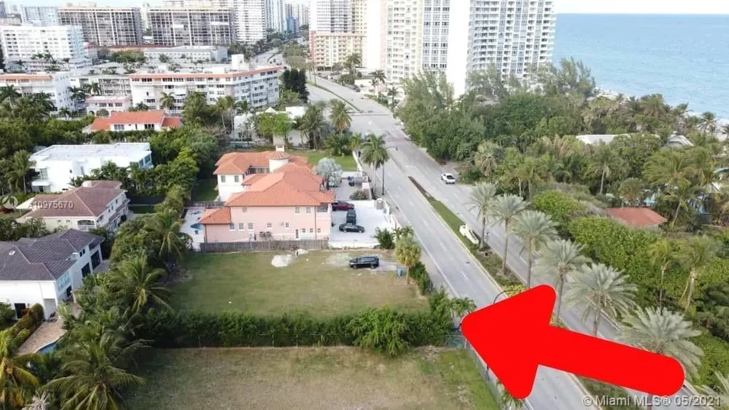 652 Ocean Boulevard Golden Beach FL 33160