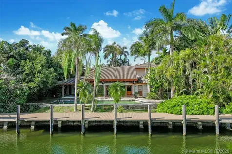 513 Oleander Drive Hallandale Beach FL 33009