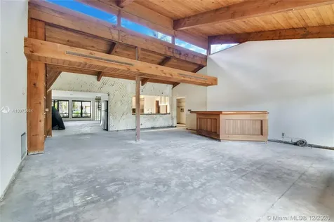513 Oleander Drive Hallandale Beach FL 33009