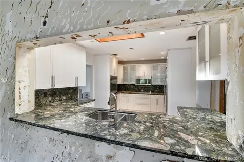 513 Oleander Drive Hallandale Beach FL 33009