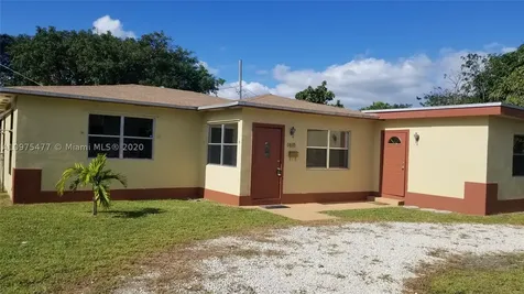 1410 S 22nd Avenue Hollywood FL 33020