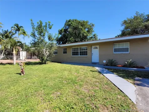 321 N 68th Avenue Hollywood FL 33024