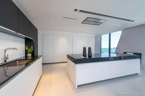 1000 Biscayne Boulevard Miami FL 33132