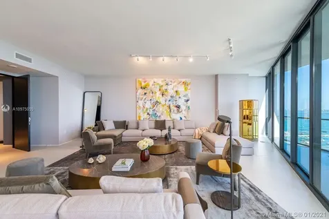 1000 Biscayne Boulevard Miami FL 33132
