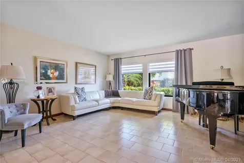 1701 NE 198th Terrace Miami FL 33179