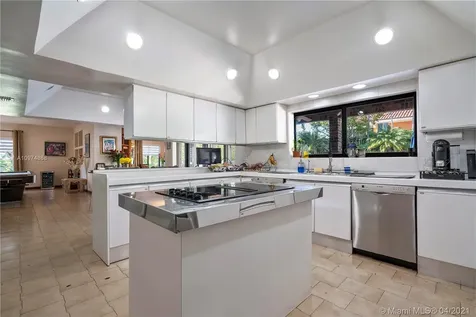 1701 NE 198th Terrace Miami FL 33179