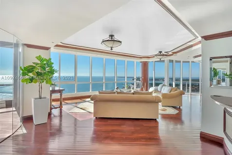 100 S Pointe Drive Miami Beach FL 33139