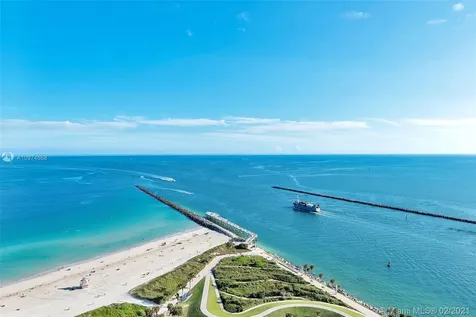 100 S Pointe Drive Miami Beach FL 33139