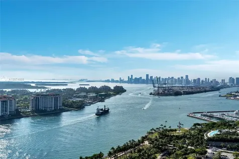 100 S Pointe Drive Miami Beach FL 33139