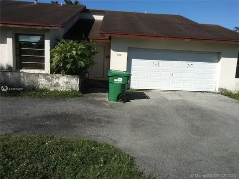 420 SW 132nd Avenue Miami FL 33184
