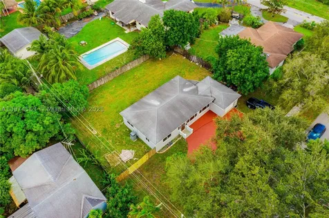 410 S 26th Avenue Hollywood FL 33020