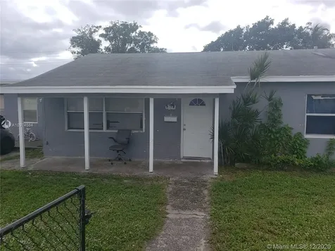 1417 W 32nd Street Riviera Beach FL 33404