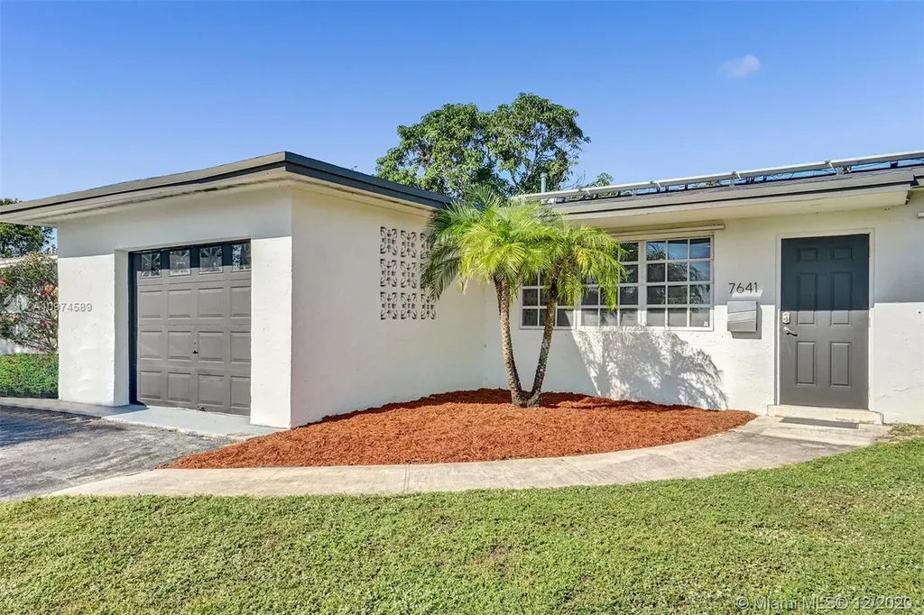 7641 NW 7th Street Pembroke Pines FL 33024