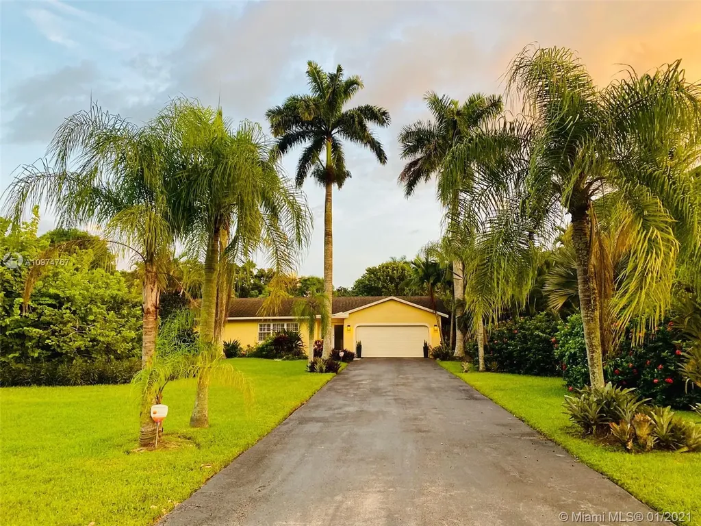 14530 SW 20th Street Davie FL 33325