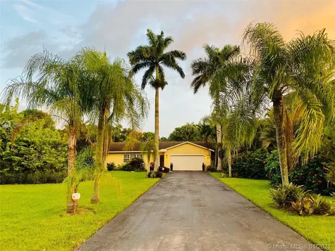 14530 SW 20th Street Davie FL 33325